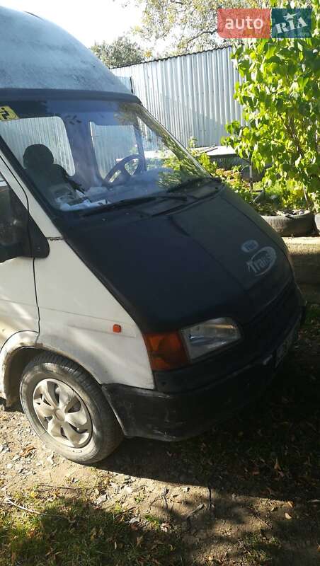 Мінівен Ford Transit Connect 1994 в Чернівцях