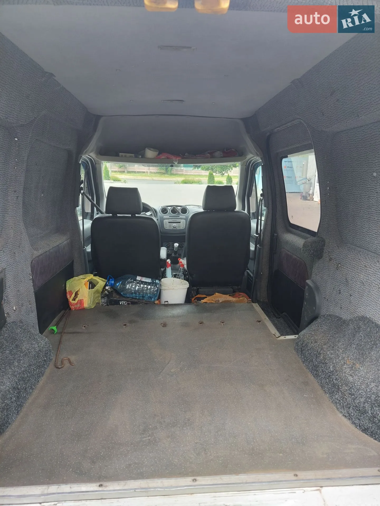 2011 Ford Transit Connect - мініатюра 10