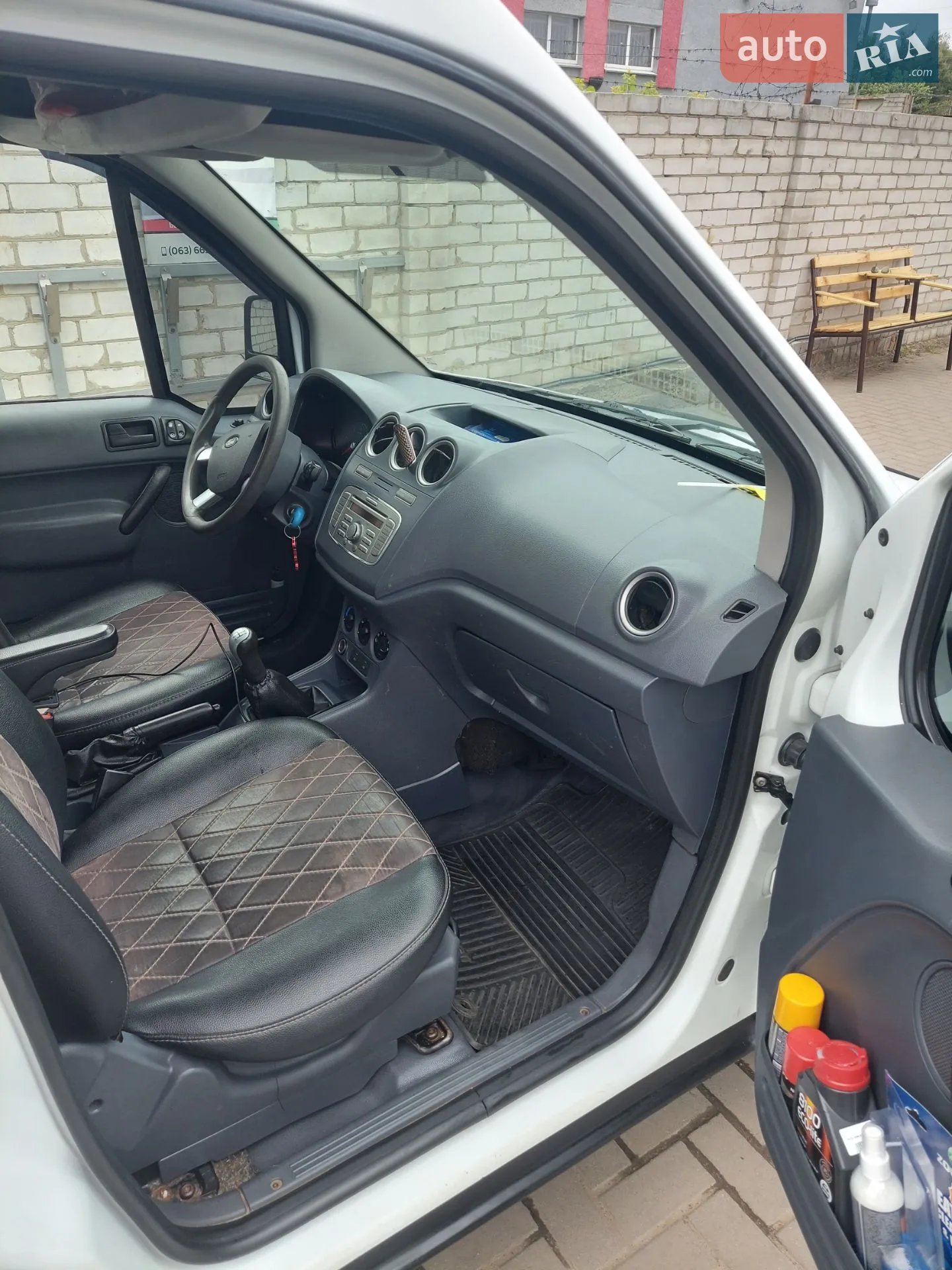 2011 Ford Transit Connect - мініатюра 6