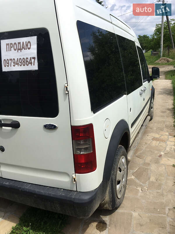 Минивэн Ford Transit Connect 2005 в Надворной