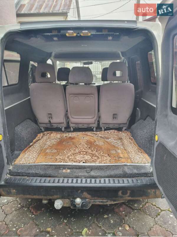 Минивэн Ford Transit Connect 2006 в Рахове