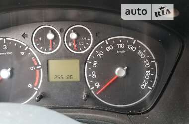 Грузовой фургон Ford Transit Connect 2010 в 