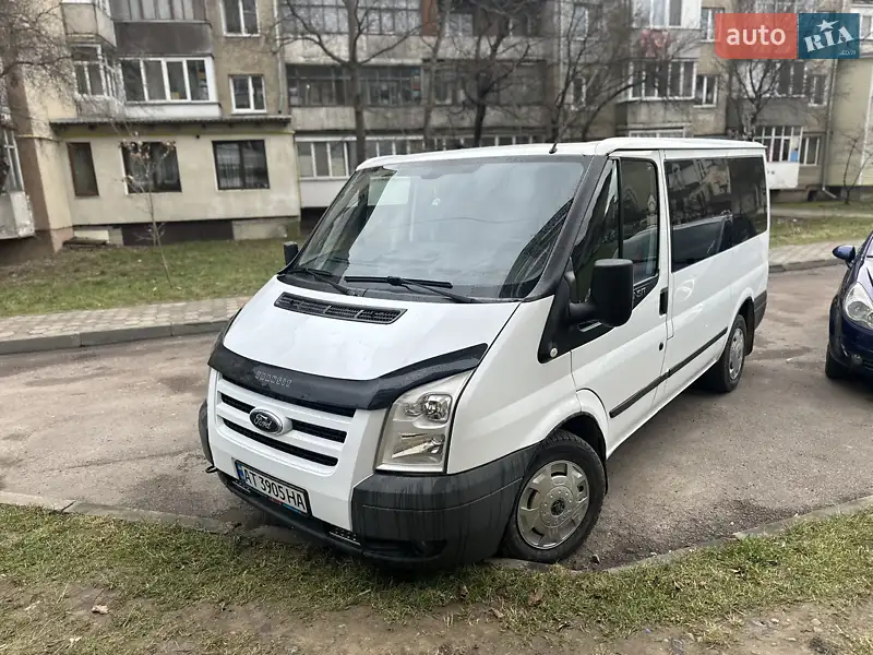 Минивэн Ford Transit Connect 2010 в 