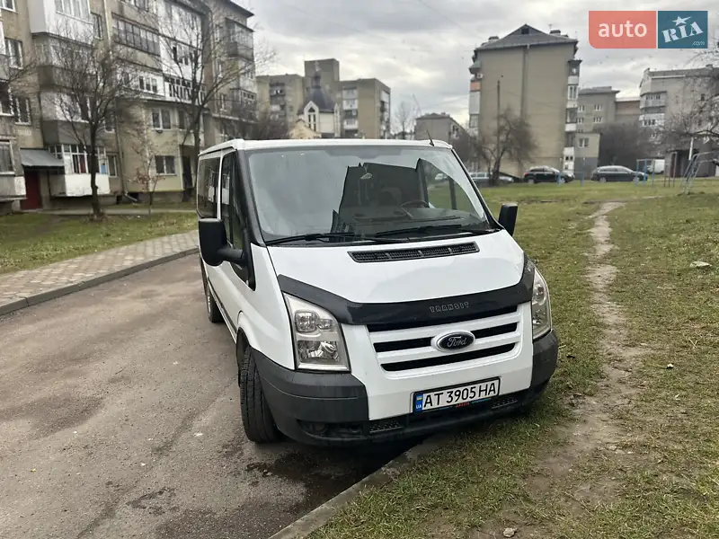 Минивэн Ford Transit Connect 2010 в 