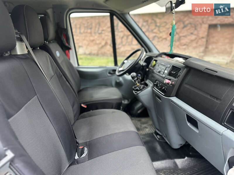 Мінівен Ford Transit Connect 2010 в Івано-Франківську