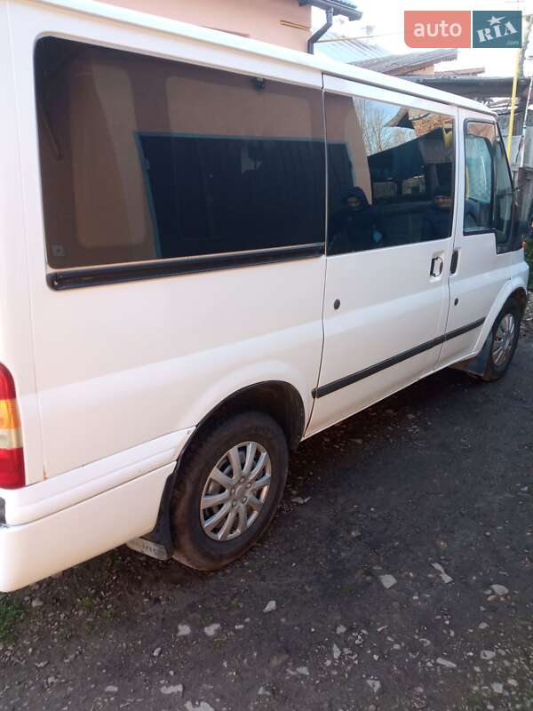 Мінівен Ford Transit Connect 2004 в Мостиській