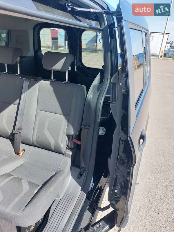 Мінівен Ford Transit Connect 2015 в Ковелі