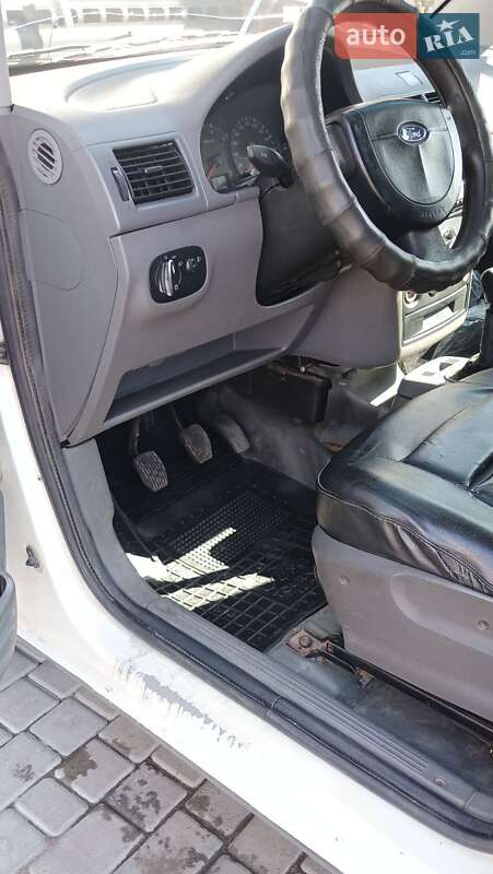 Рефрижератор Ford Transit Connect 2004 в Одесі