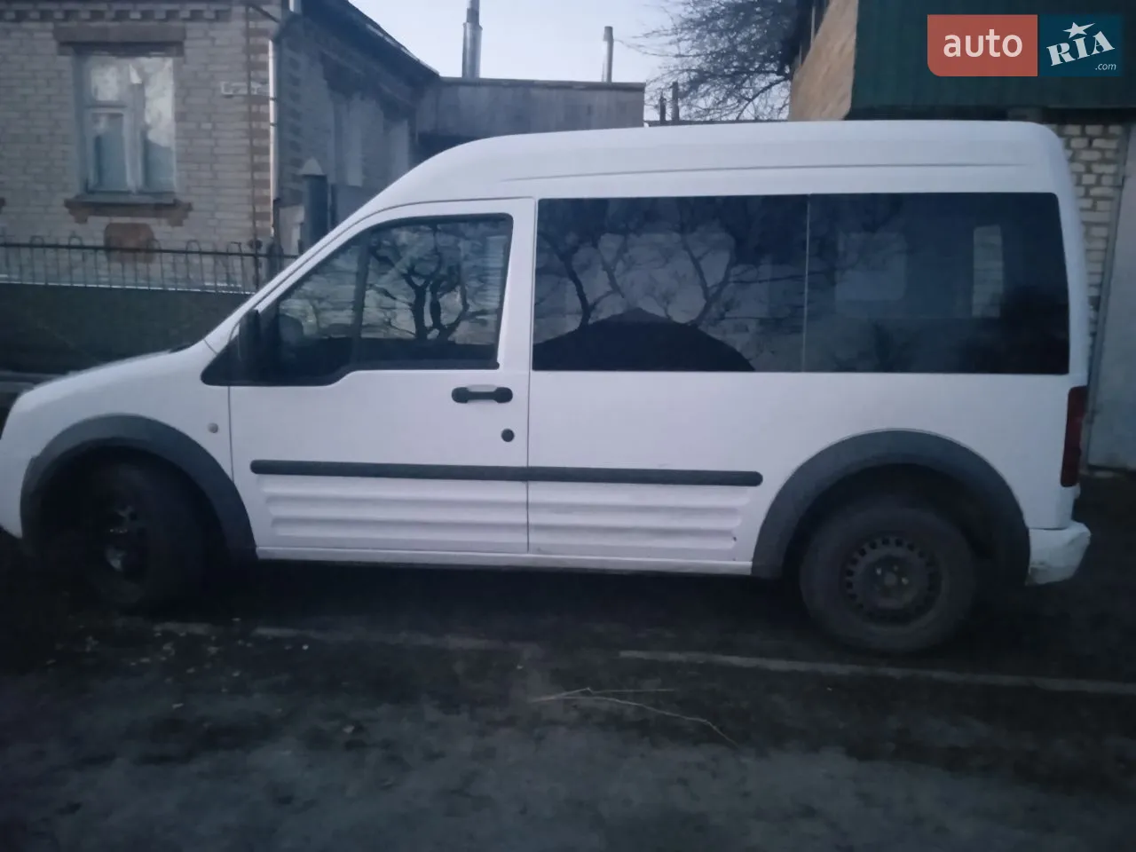 2010 Ford Transit Connect - мініатюра 16