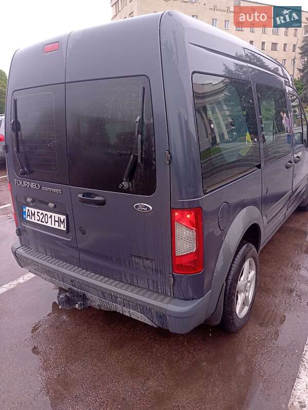 Мінівен Ford Transit Connect 2011 в Житомирі