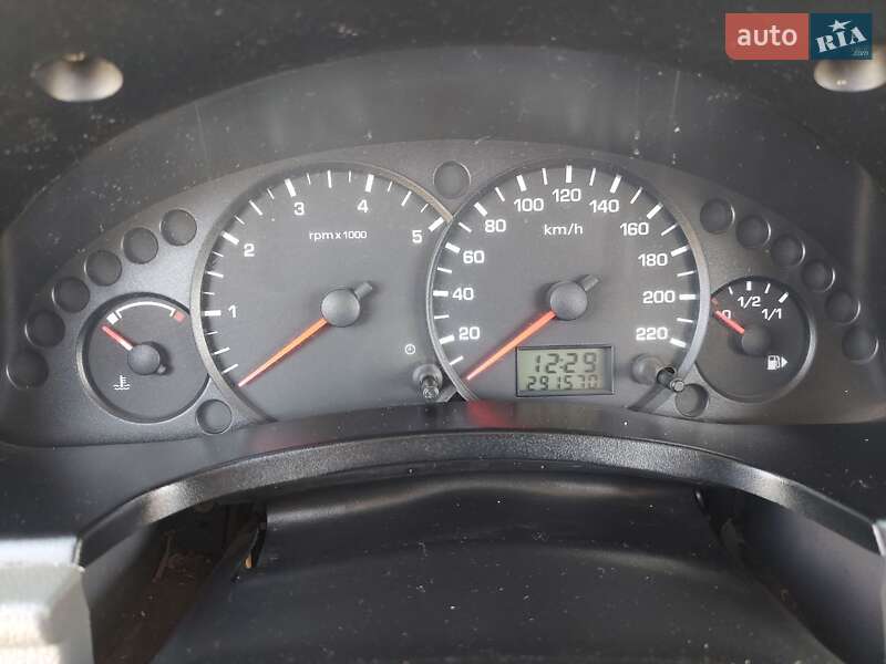 Минивэн Ford Transit Connect 2004 в Черновцах