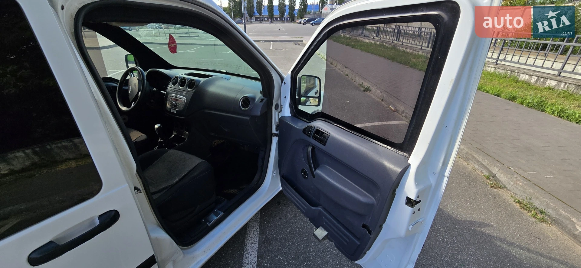 2010 Ford Transit Connect - мініатюра 16