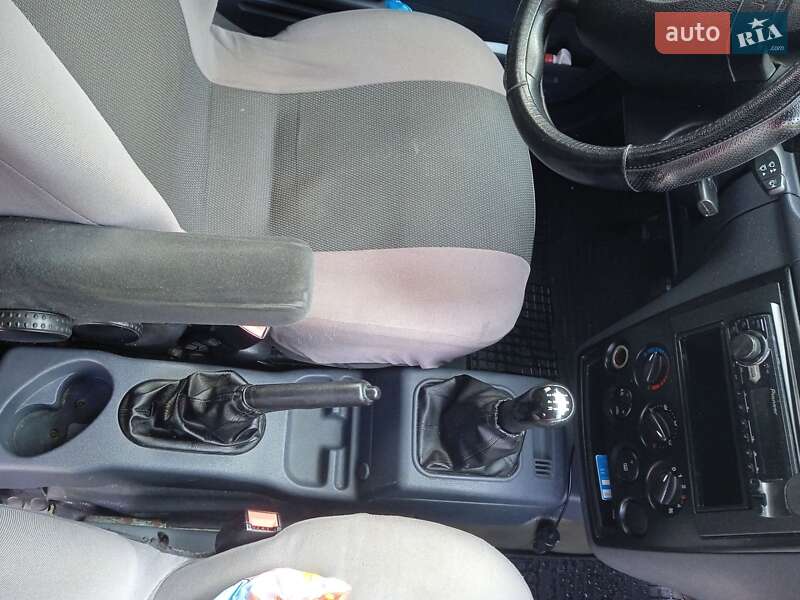 Мінівен Ford Transit Connect 2008 в Стрию