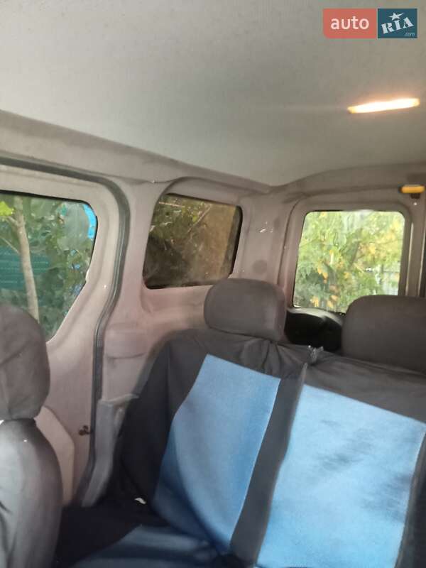 Мінівен Ford Transit Connect 2006 в Теплику