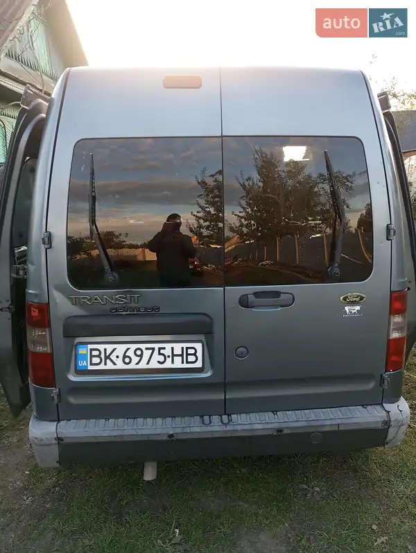 Минивэн Ford Transit Connect 2002 в 
