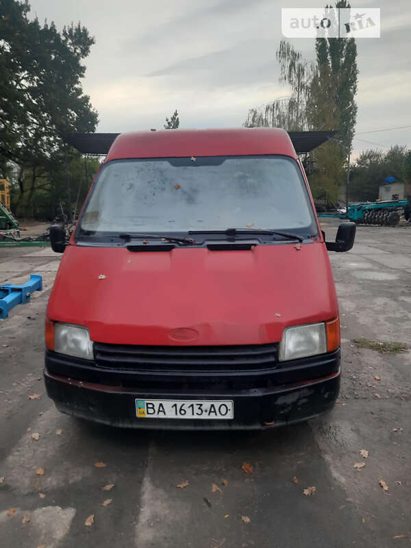 Мінівен Ford Transit Connect 2002 в Бобринці