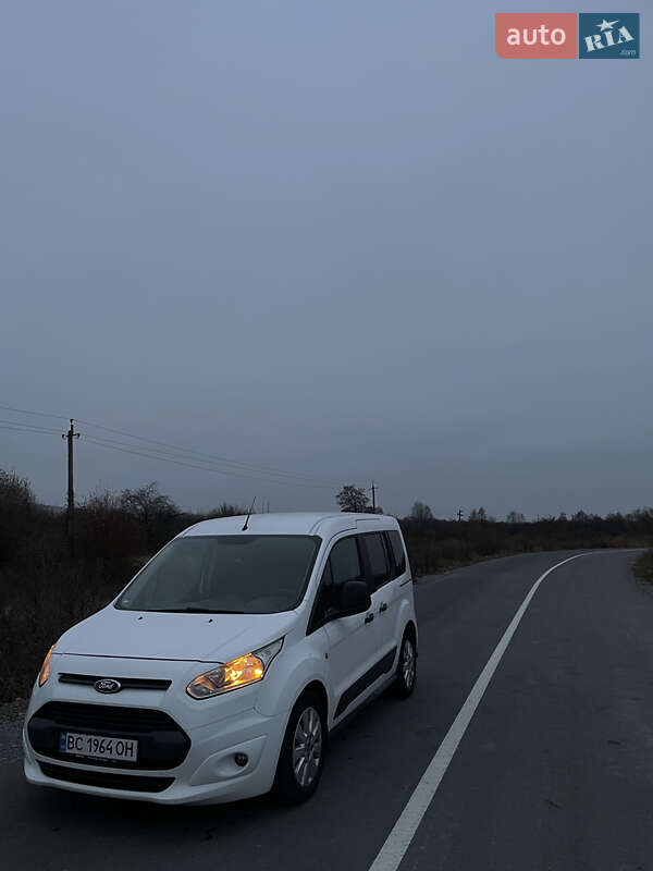 Мінівен Ford Transit Connect 2015 в Львові
