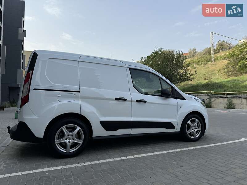 Грузовой фургон Ford Transit Connect 2021 в 