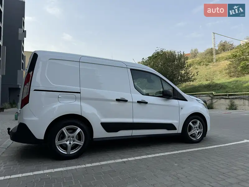 Грузовой фургон Ford Transit Connect 2021 в 