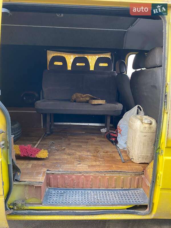 Мінівен Ford Transit Connect 2002 в Луцьку