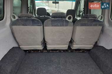 Минивэн Ford Transit Connect 2004 в Каменец-Подольском