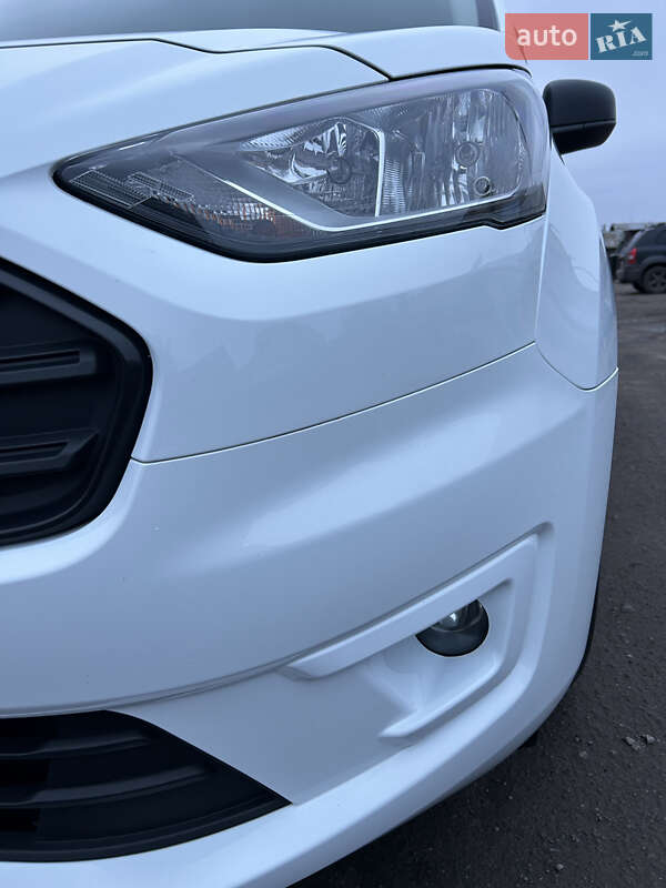Вантажний фургон Ford Transit Connect 2020 в Ніжині