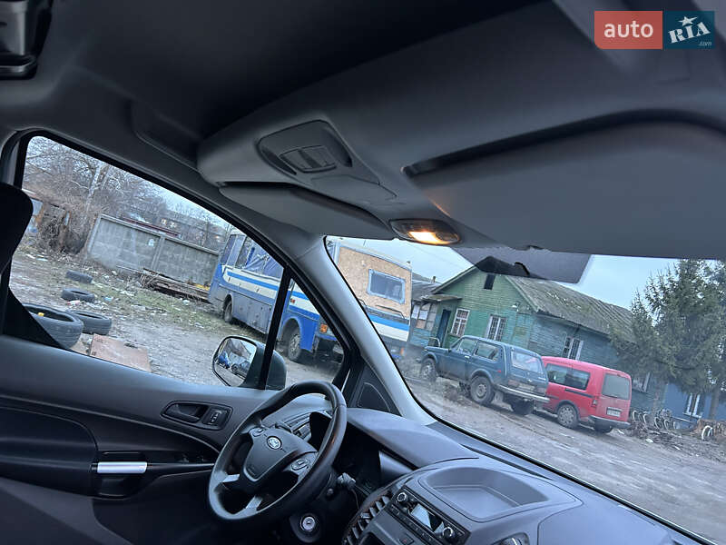 Вантажний фургон Ford Transit Connect 2020 в Ніжині