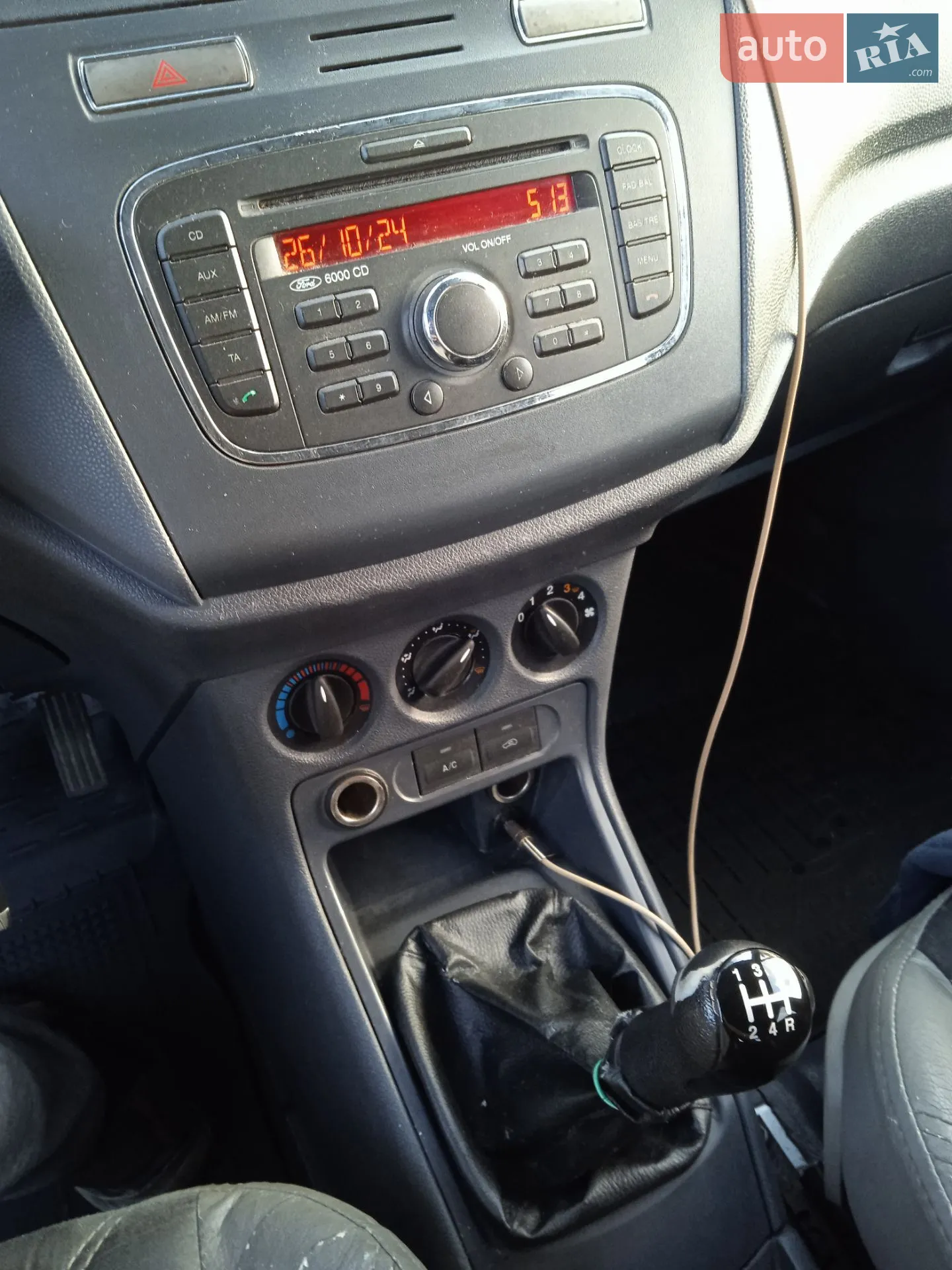 2010 Ford Transit Connect - мініатюра 3