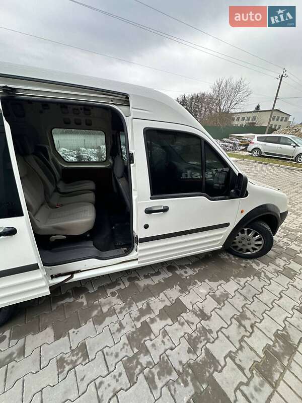 Минивэн Ford Transit Connect 2006 в Шумске