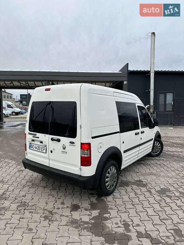 Минивэн Ford Transit Connect 2006 в Шумске