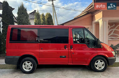 Минивэн Ford Transit Connect 2003 в Новоселице