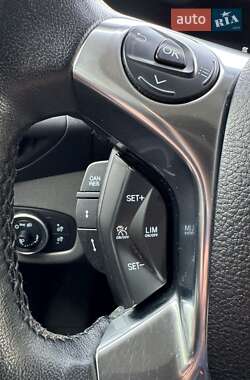 Грузовой фургон Ford Transit Connect 2021 в 