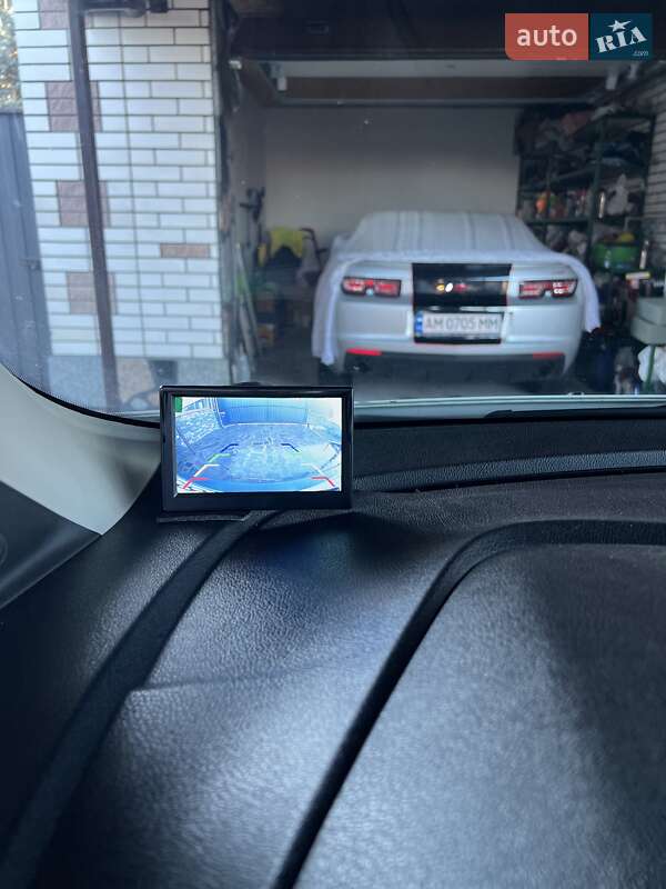 Вантажний фургон Ford Transit Connect 2013 в Житомирі
