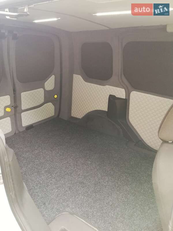 Вантажний фургон Ford Transit Connect 2013 в Житомирі
