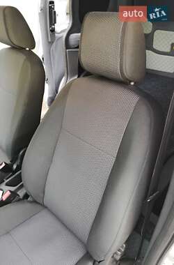 Грузовой фургон Ford Transit Connect 2013 в 