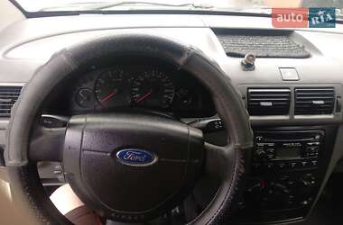 Мінівен Ford Transit Connect 2005 в 