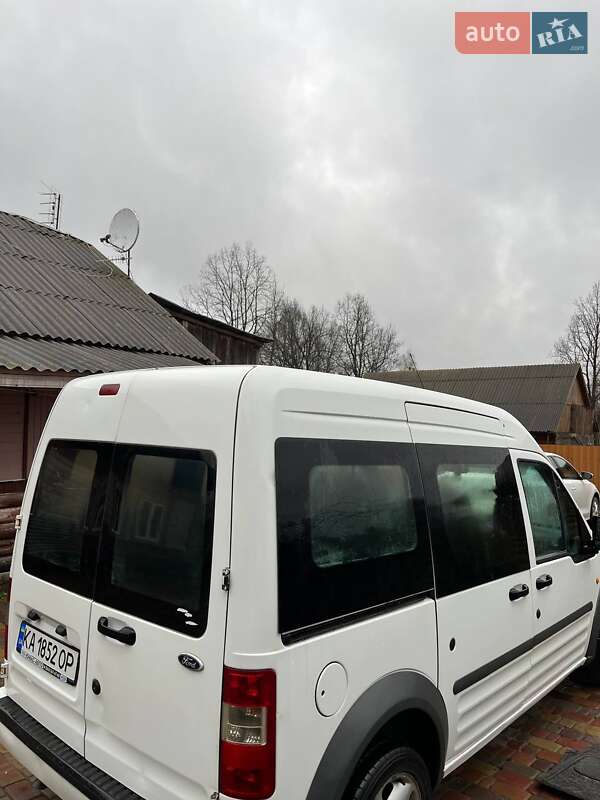 Мінівен Ford Transit Connect 2008 в Олевську