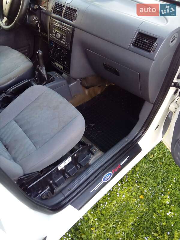 Минивэн Ford Transit Connect 2007 в Рожнятове