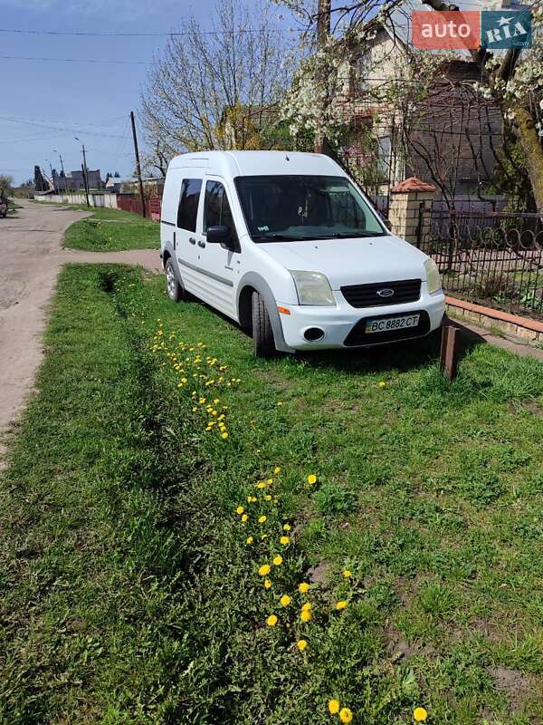 Минивэн Ford Transit Connect 2012 в 