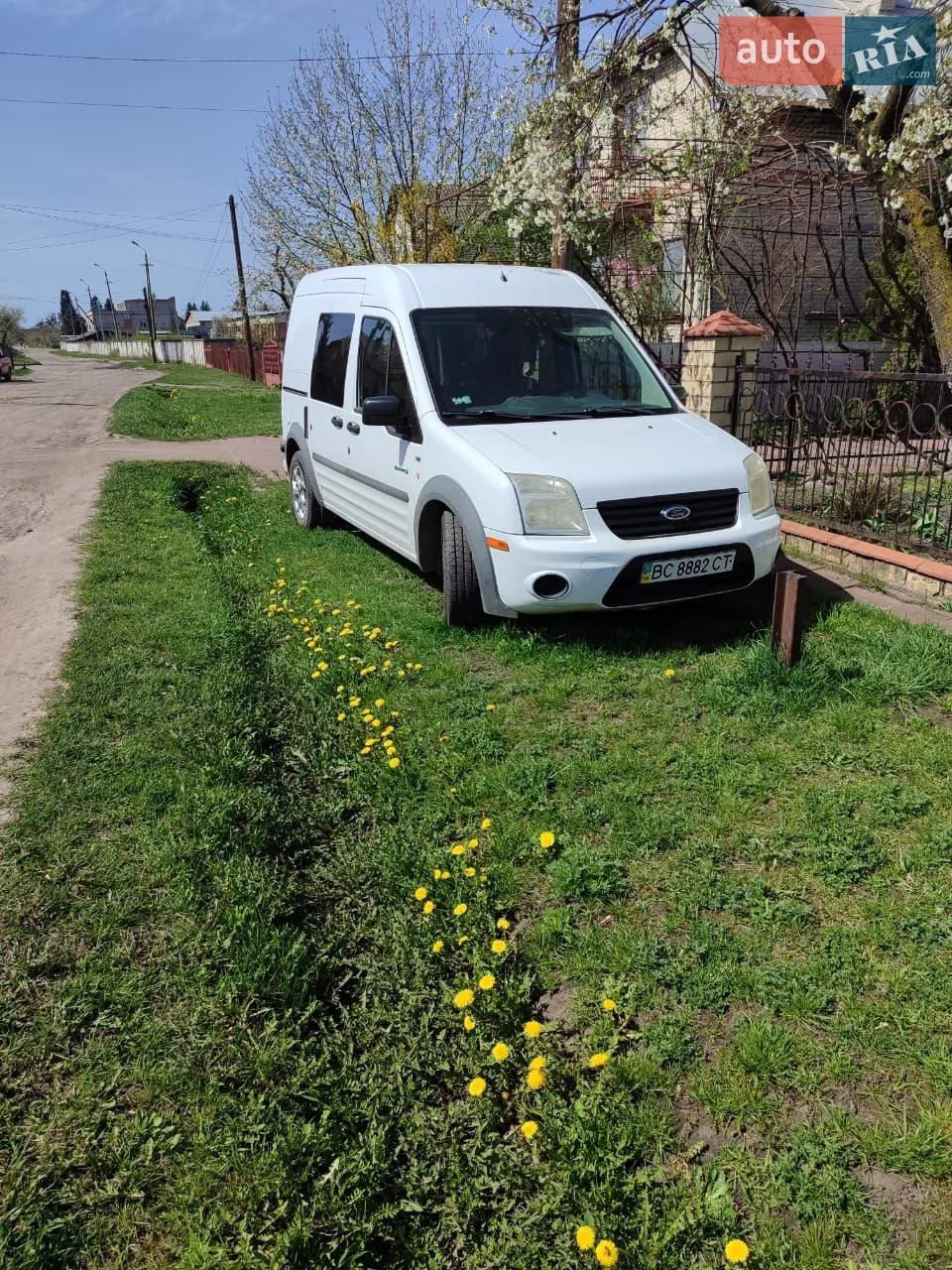 2012 рік електро пасажир 9999 договірна на одному заряді 240км
якщо цікавить дзвоніть на вайбер