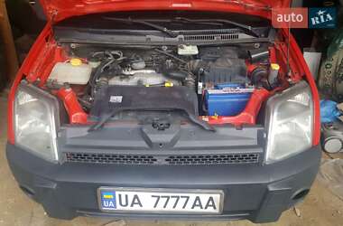 Мінівен Ford Transit Connect 2005 в 