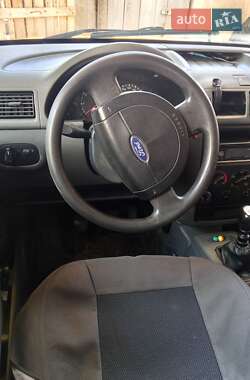 Мінівен Ford Transit Connect 2003 в 