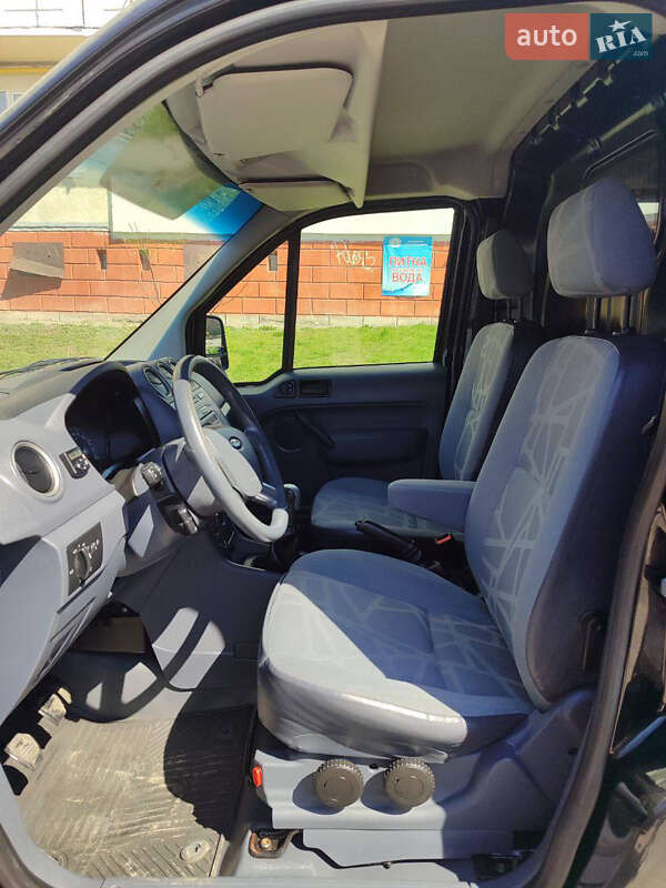 Вантажний фургон Ford Transit Connect 2012 в Києві