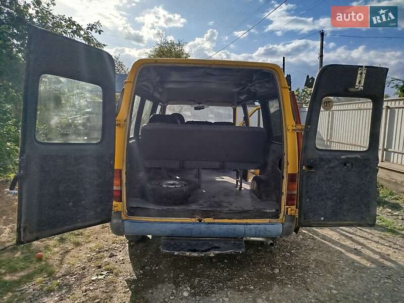 Мінівен Ford Transit Connect 2002 в Мамаївцах фото 4 Мінівен Ford Transit Connect 2002 в Мамаївцах