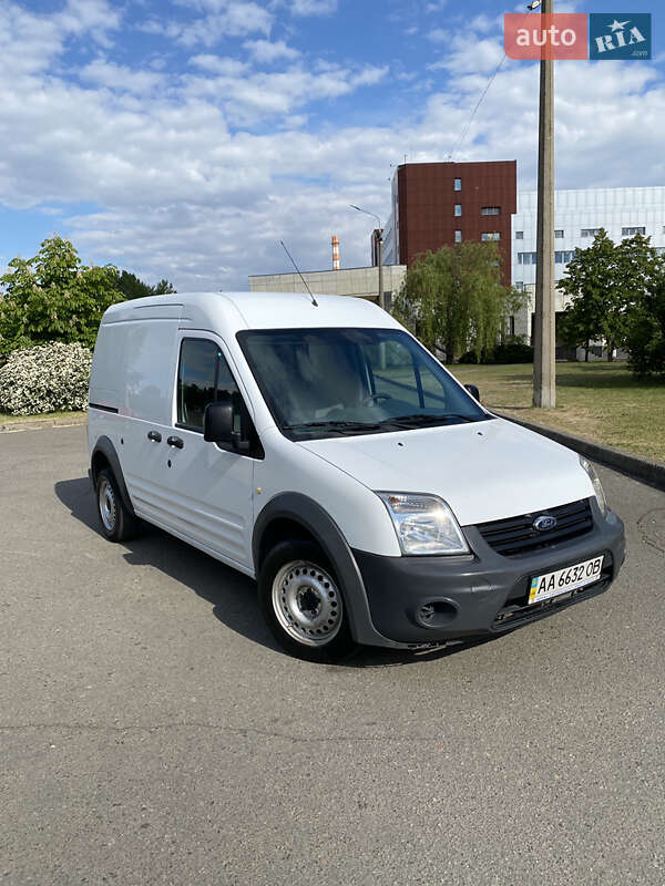 Вантажний фургон Ford Transit Connect 2013 в Києві