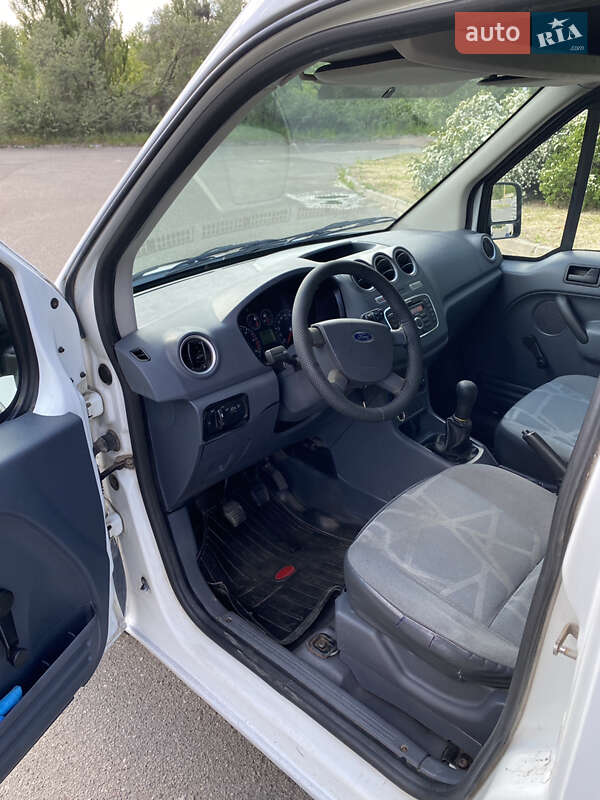 Вантажний фургон Ford Transit Connect 2013 в Києві