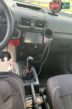 Мінівен Ford Transit Connect 2006 в 