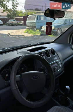 Минивэн Ford Transit Connect 2010 в 