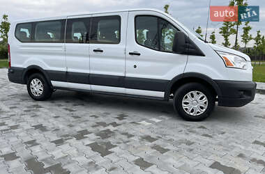 Минивэн Ford Transit Connect 2017 в 