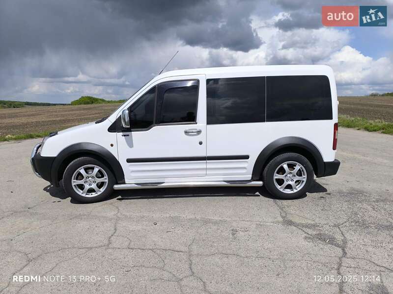 Минивэн Ford Transit Connect 2003 в 